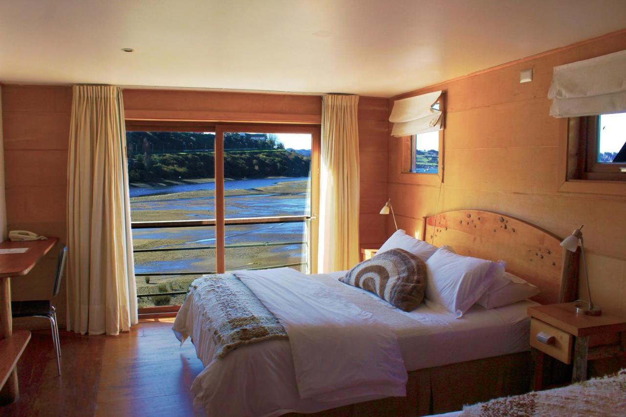 Palafito 1326 Hotel Boutique Chiloe กัสโตร ภายนอก รูปภาพ